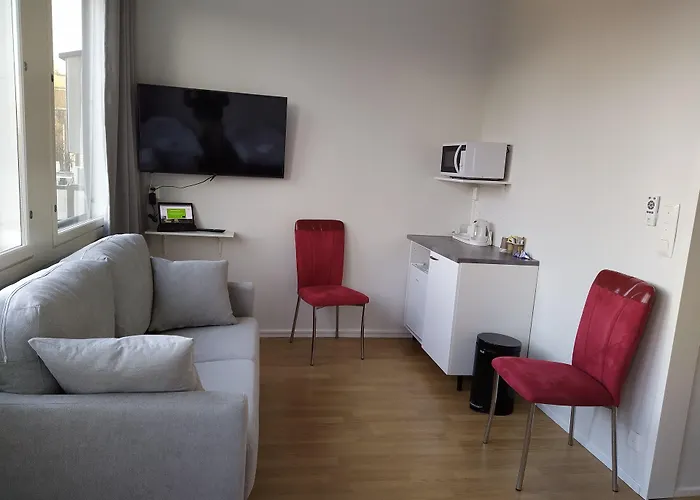 酒店 Hotelli Kerava *